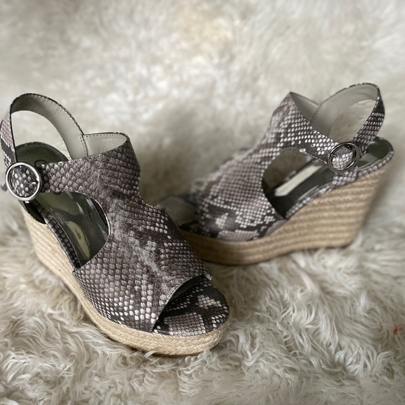 Wedges - Picture 5 of 5